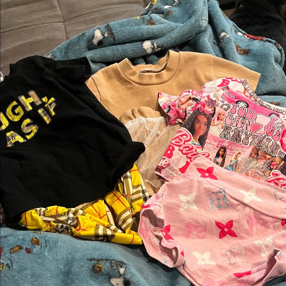 Lot of 3 Small Shop Outfits— Bummies + Shirts, 18-24